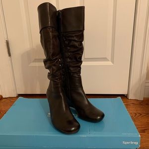 Tall brown dress leather boots size 38B wedge heel